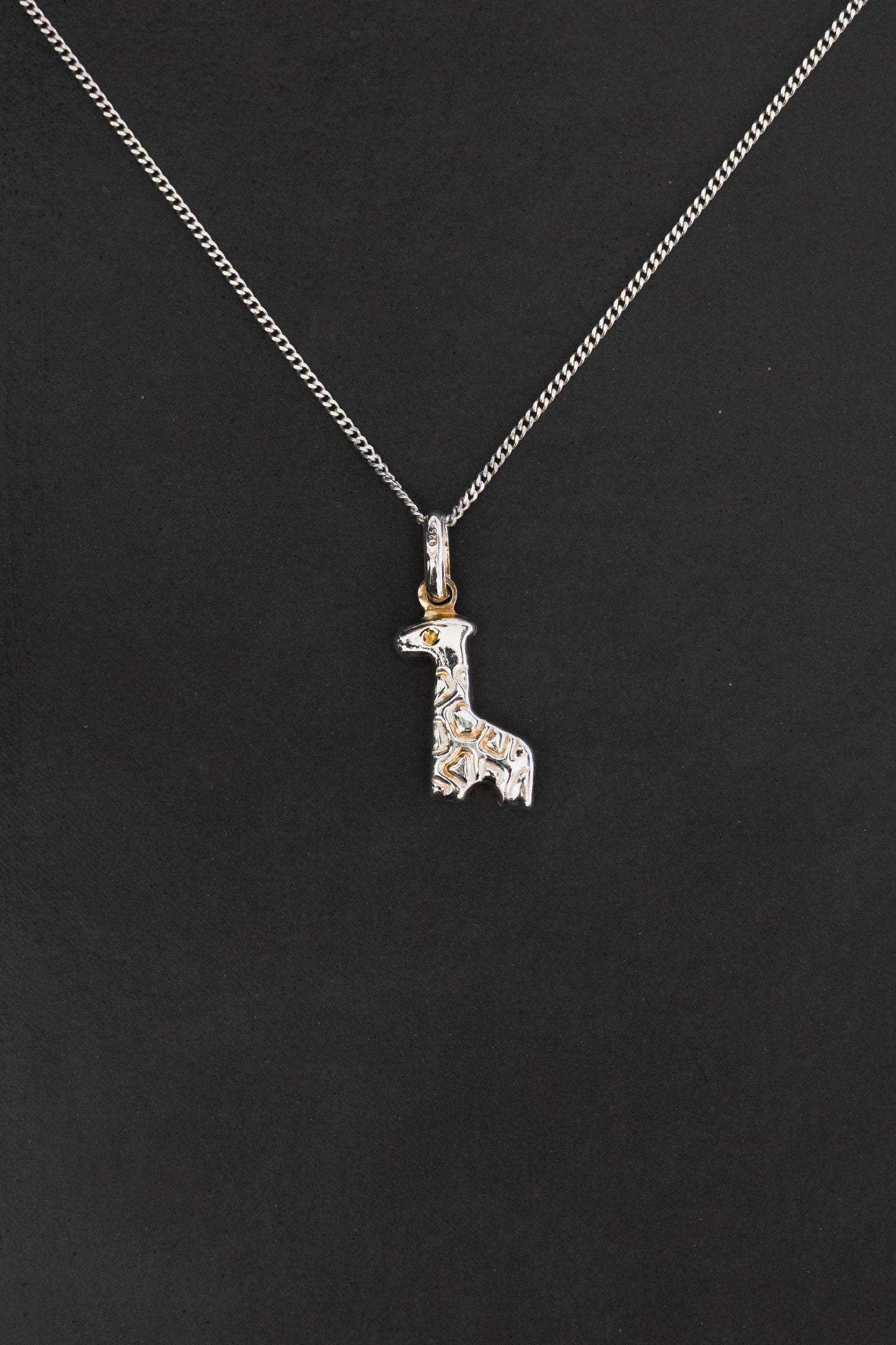 Cartoon Giraffe Pendant