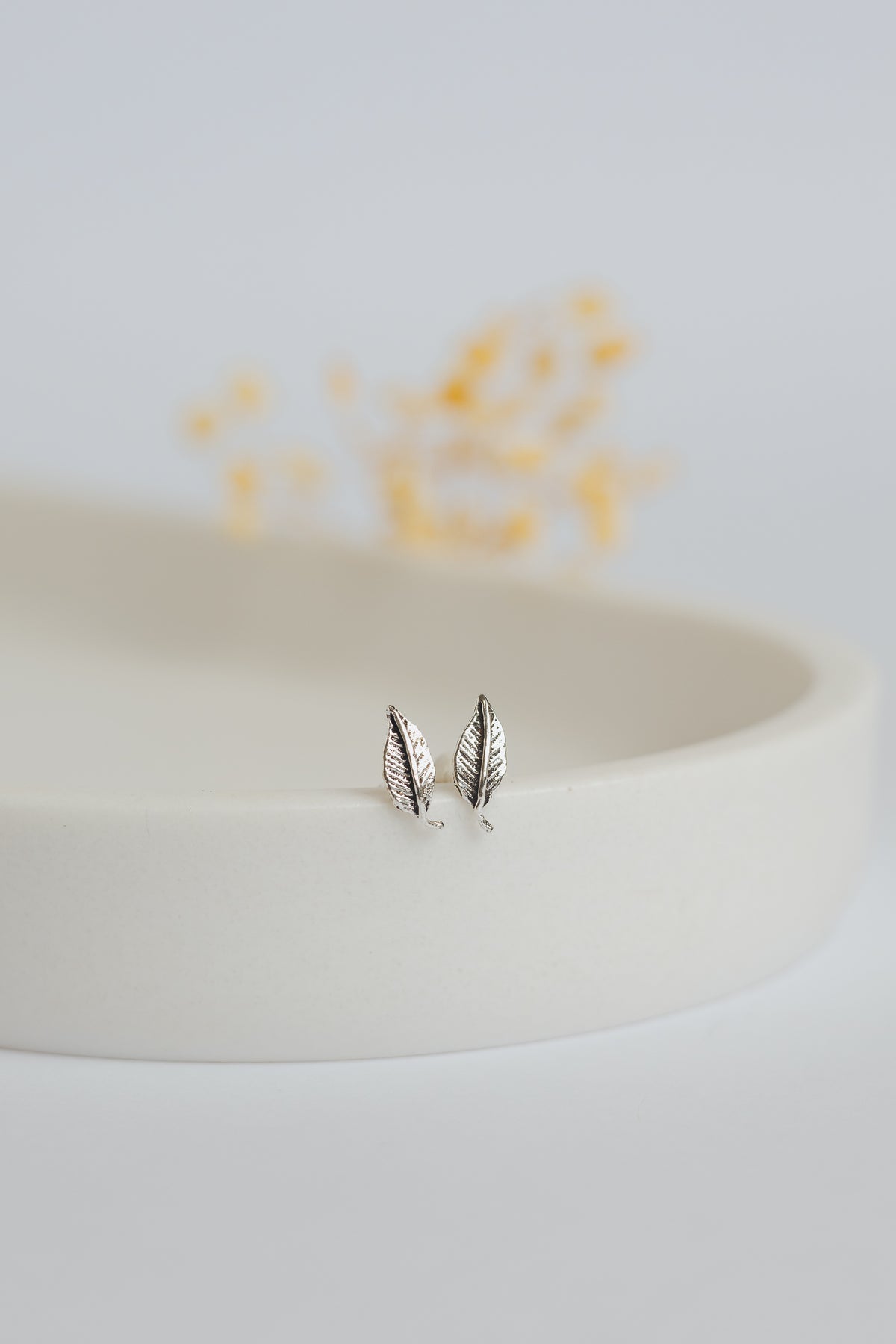 Leaf Studs