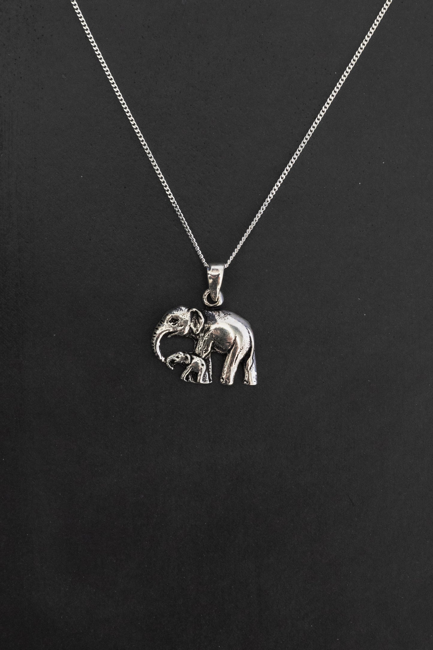 Mom and baby Elephant Pendant